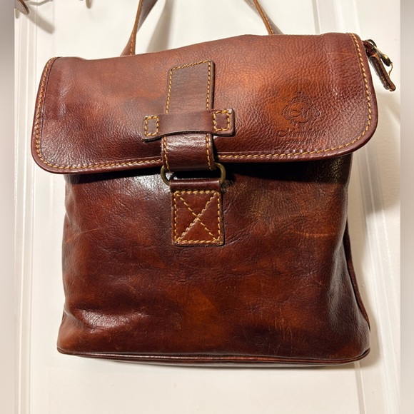 Manufactus Handbags - Vintage Manufactus Rome (Manufacius) Italian Leather Messenger Crossbody Bag